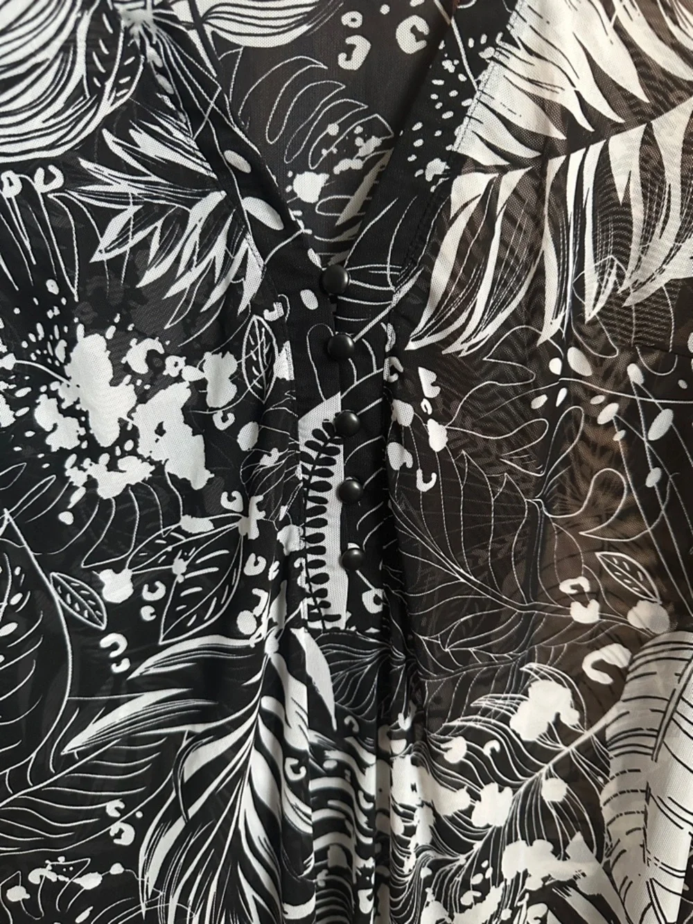 Profile By Gottex Black and White Tropical Leaf Swim Cover-Up
